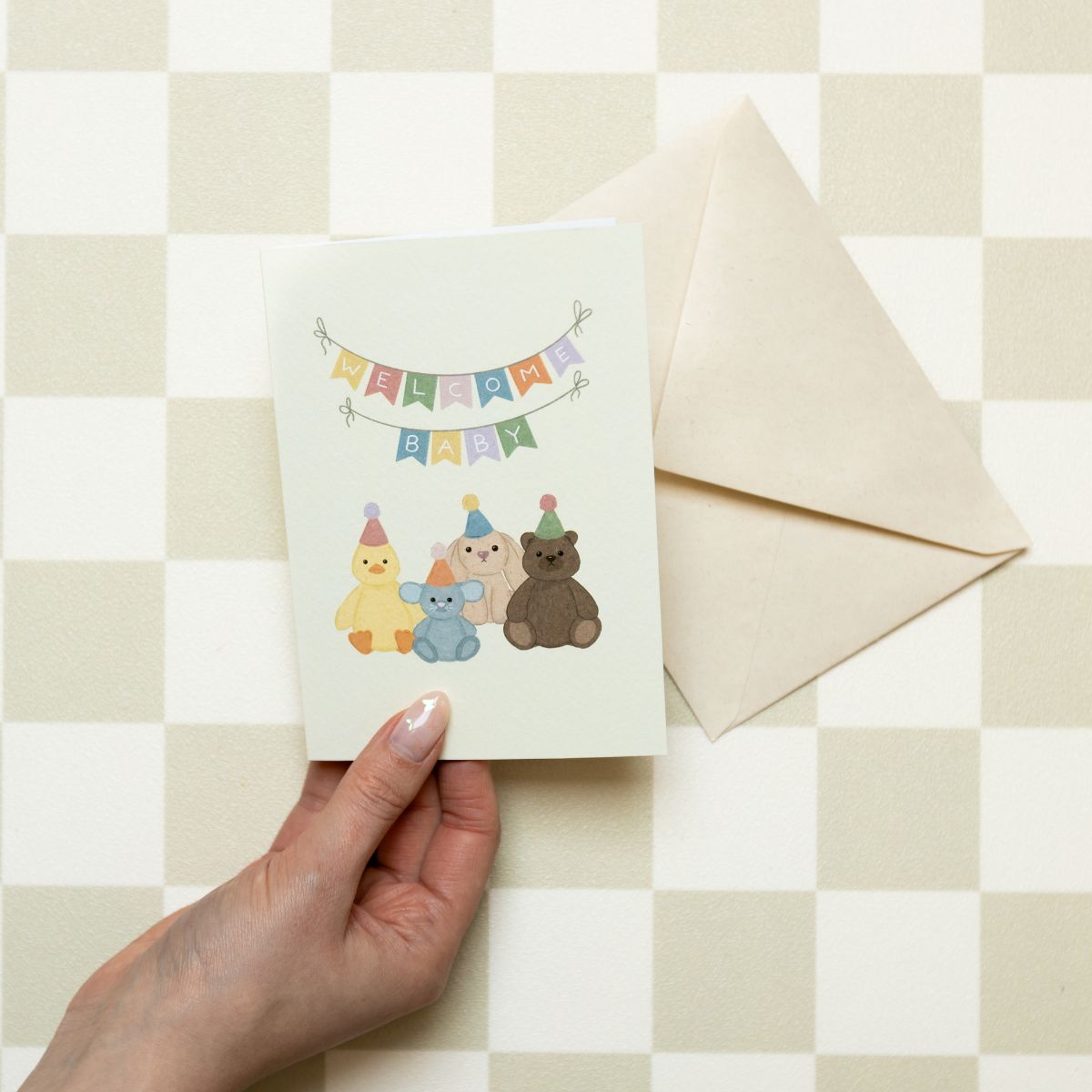 Wenskaart - Geboortekaart Knuffels met Feesthoedjes