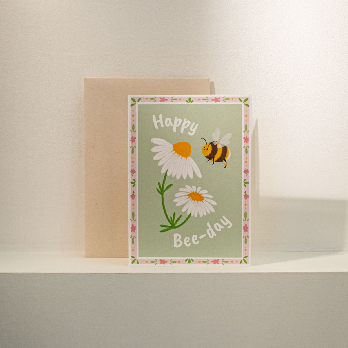 Wenskaart - Fijne verjaardag 'Happy bee-day'